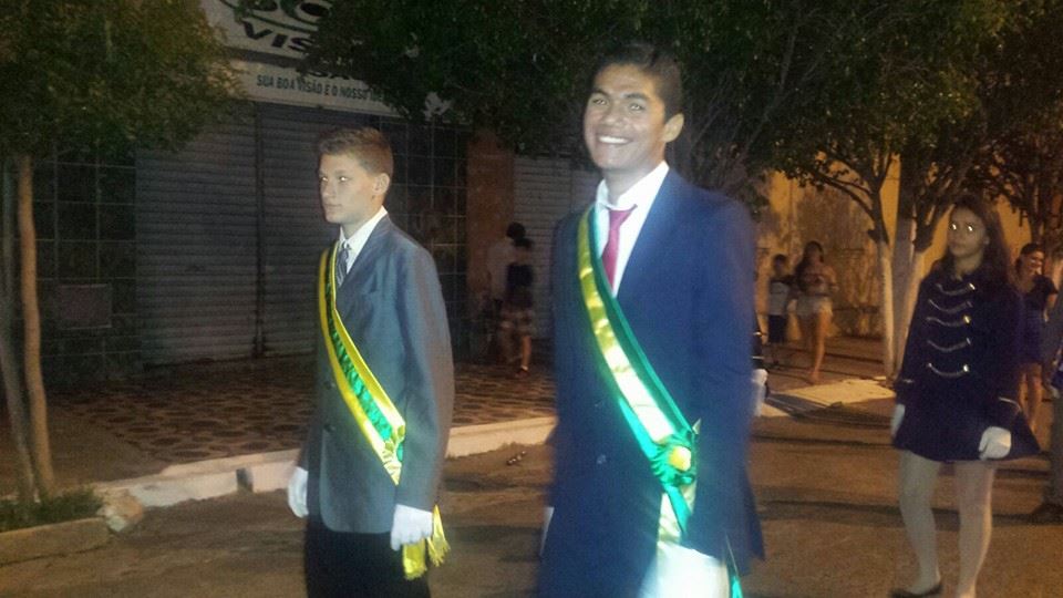 desfile civico 3