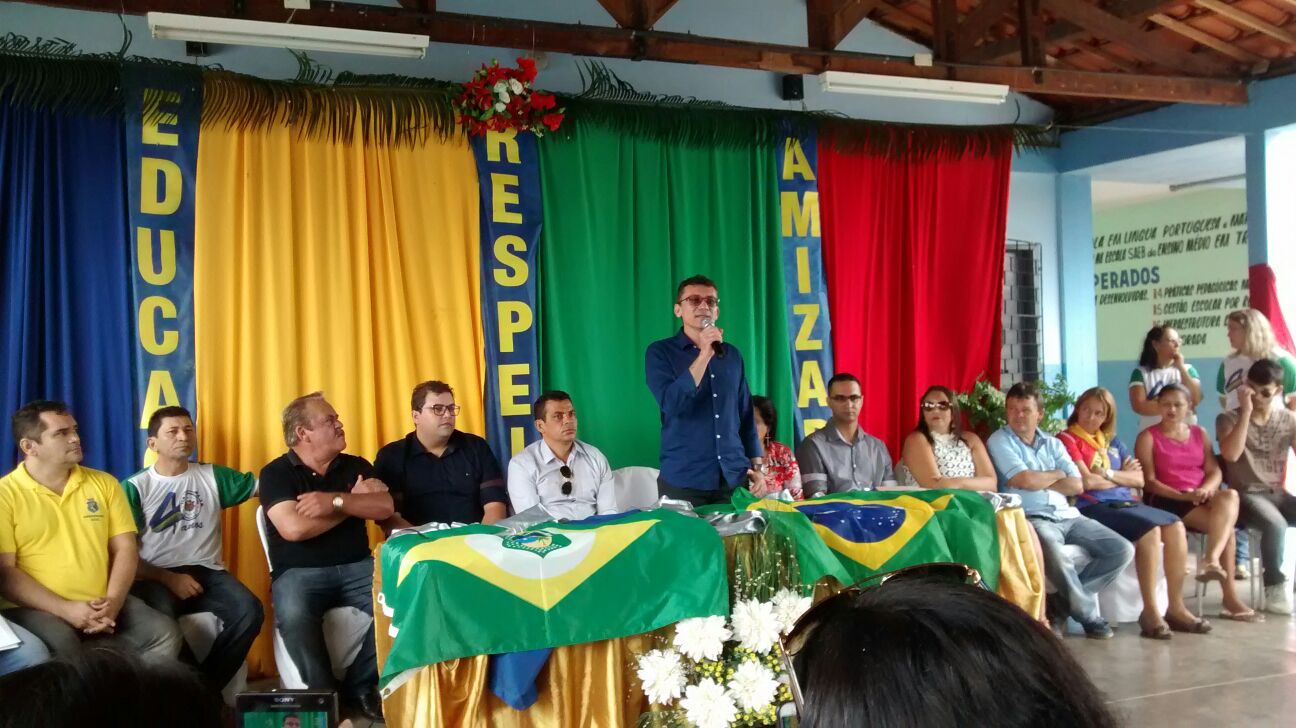 escola tempo integral 8